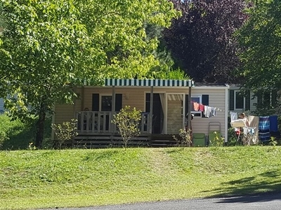 mobil home terrasse couverte